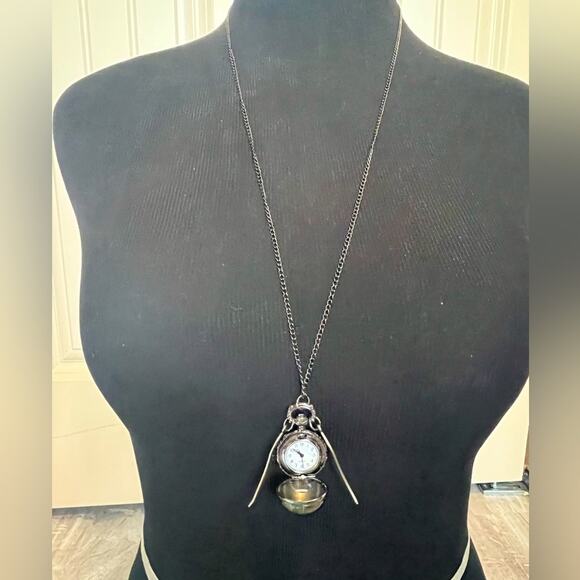 Vintage Harry Potter pocket watch pendant Golden Snitch - Picture 1 of 8